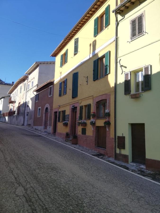 La Torre Di Morro Bed & Breakfast Camerino Eksteriør bilde